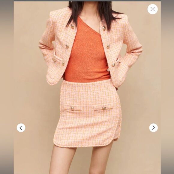 Maje ‘Jilandra’ tweed lined mini skirt in pastel orange w/gold buttons NWT - Picture 4 of 15